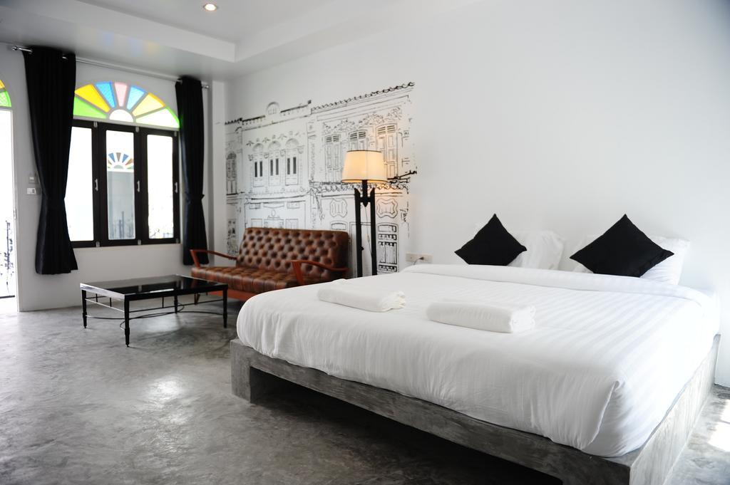 Phuket Chic Boutique Hotel מראה חיצוני תמונה