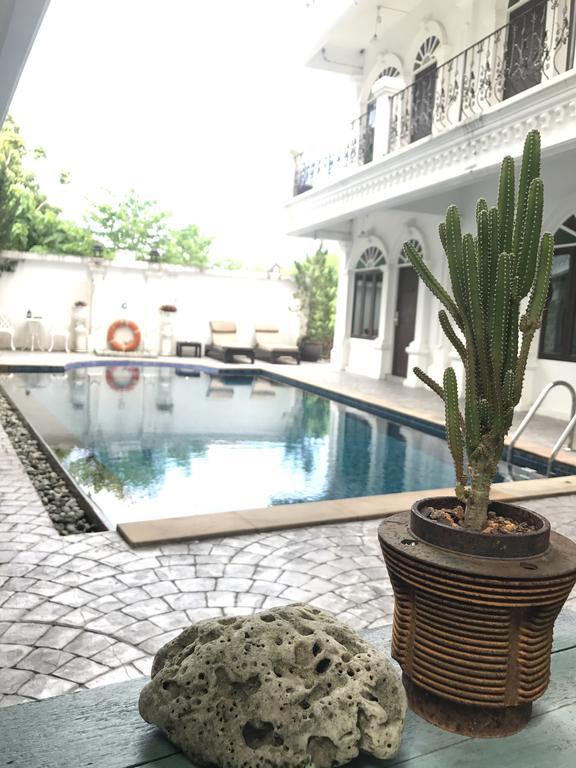 Phuket Chic Boutique Hotel מראה חיצוני תמונה